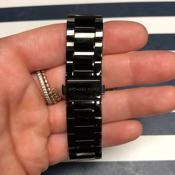 Michael Kors watch - Picture 3 of 4